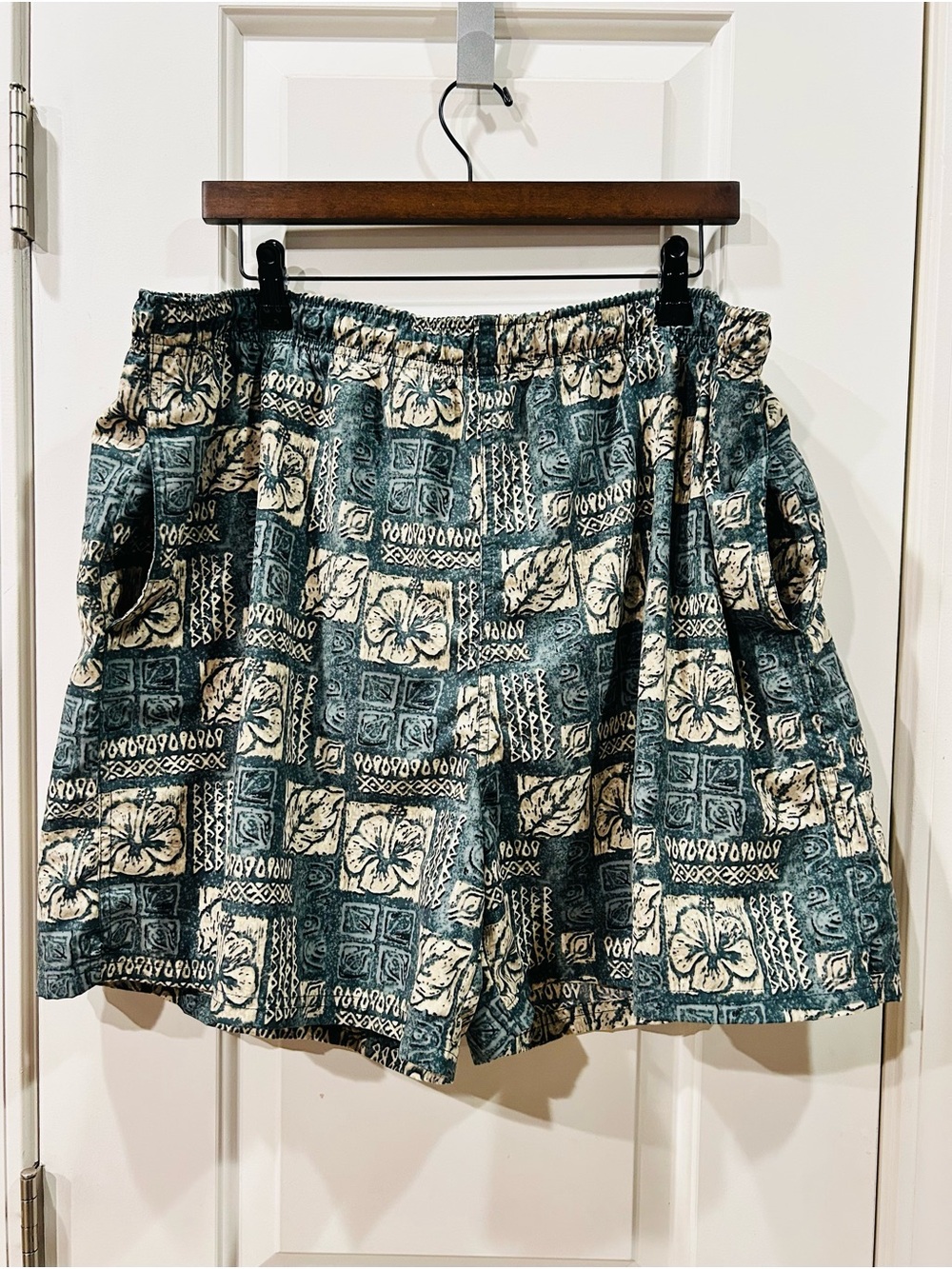 Islander Men’s Hawaiian Swim Trunks Shorts Lined Green Hibiscus Size XL